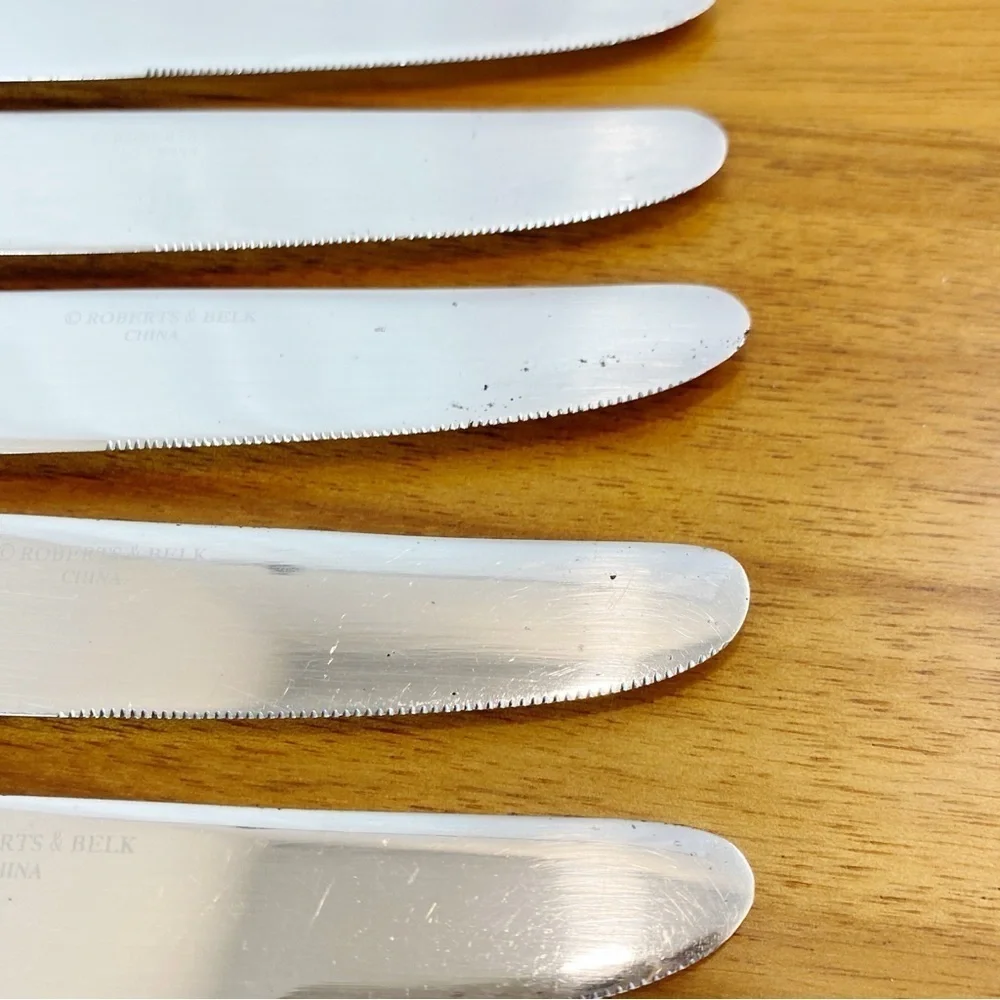Roberts & Belk Lot of 6 Dinner Knives Continental Bead Discontinued Grp B